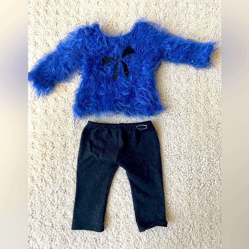 American Girl Doll 2019 Mix & Match
City Sequin Sweater & Glitter Leggings